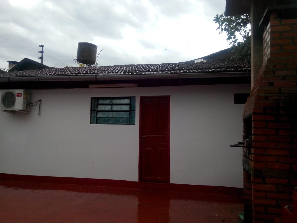 Iguazu Rey Hostel Puerto Iguazu Exterior photo
