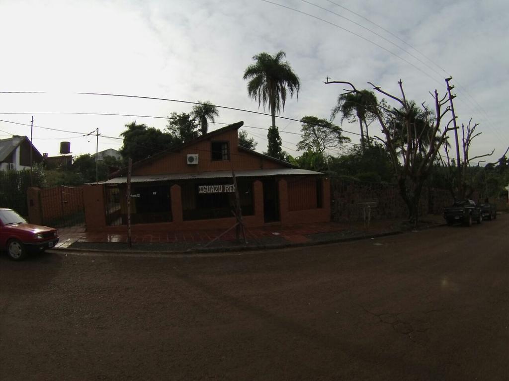 Iguazu Rey Hostel Puerto Iguazu Exterior photo