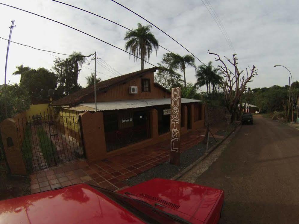 Iguazu Rey Hostel Puerto Iguazu Exterior photo